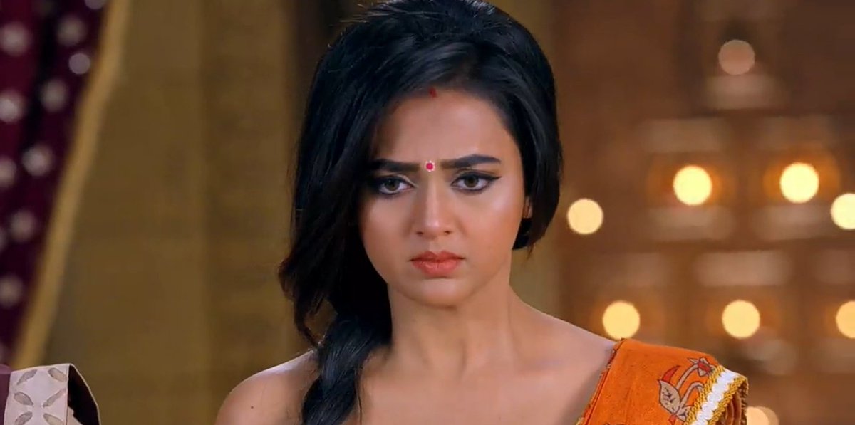 1AmarKumar's tweet photo. #KarnSangini #starplus #newshow #mythology #TejasswiPrakash #uruvi #karn #aashim #mahabharat Caps from tonight @KarnSangini_SP https://t.co/jUWg9jZvjZ