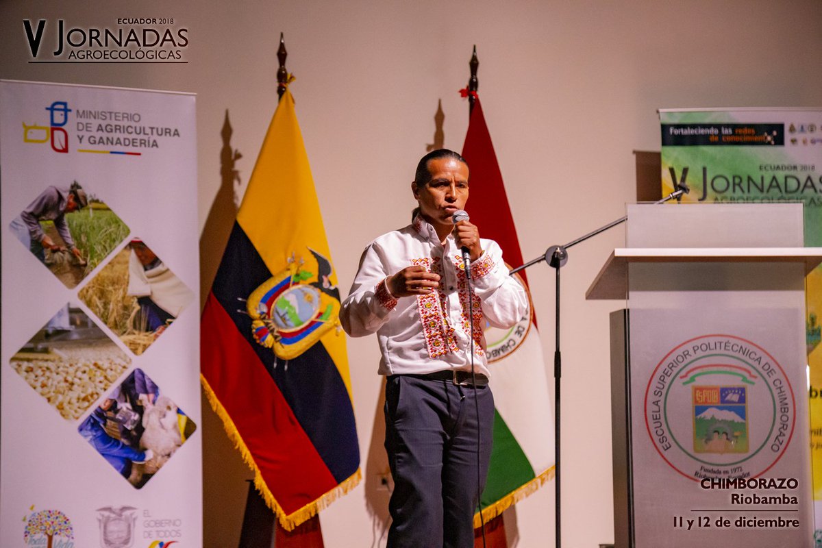 AgroecologicoEc's tweet photo. Patricio Pilco en las V #JornadasAgroecologicas por un #ChimborazoSostenible "Hemos rescatado la Minga y hemos motivado el cuidado de la Pachamama con la producción en entorno natural" #AprendizajeColectivo @EspochRio @AgriculturaEc @AgriculturaChim @diario_losandes @Expresoec https://t.co/Jeawf9uPQm