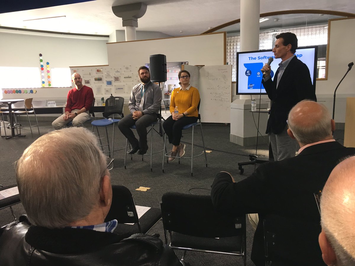 SaraForMissouri's tweet photo. Visited @launchcode in St. Louis. LaunchCode provides free training to teach people to code in a part time class in the evenings to help them build skills. They offer job placement & apprenticeship with employer-partners who need employees with those skills. #moleg #freshmantour https://t.co/8CjIIyk0oW