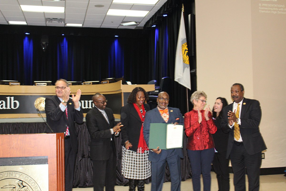 GregoryAdamsD7's tweet photo. #Itsindekalb...What a bona fide conclusion to the last official BOC Meeting of 2018! I was surprised with an #honorable recognition from CEO Thurmond and my fellow colleagues! In addition, I was proud to introduce my "Connecting #Arts with the #Community" presentation! https://t.co/jDY8vaulnQ