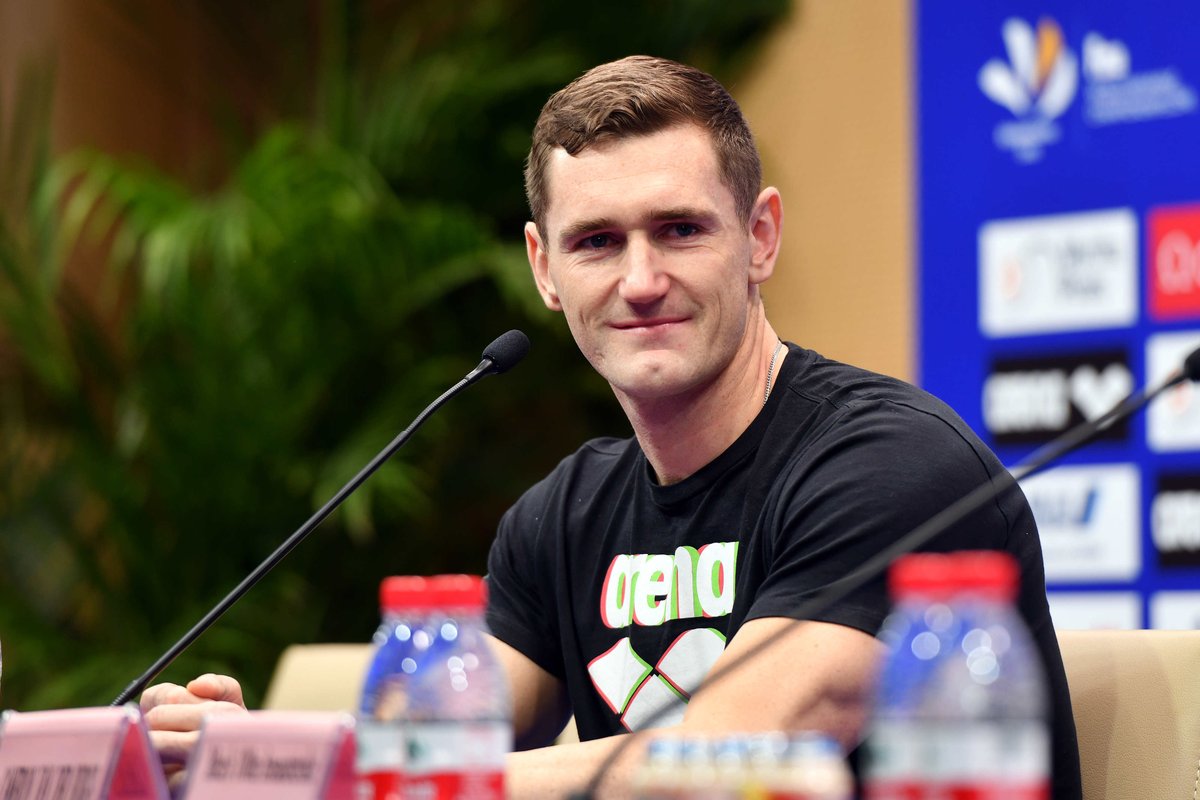 arena (@arenasport1973) on Twitter photo From lane 7, <a href="/Cameronvdburgh/">Cameron van der Burgh OIS</a> took gold today in the 100m Breaststroke, a testament of both his strength & character.
We wish you all the best for the future Cam, always a part of our family. 💚
#arenawaterinstinct From lane 7, <a href="/Cameronvdburgh/">Cameron van der Burgh OIS</a> took gold today in the 100m Breaststroke, a testament of both his strength & character.
We wish you all the best for the future Cam, always a part of our family. 💚
#arenawaterinstinct