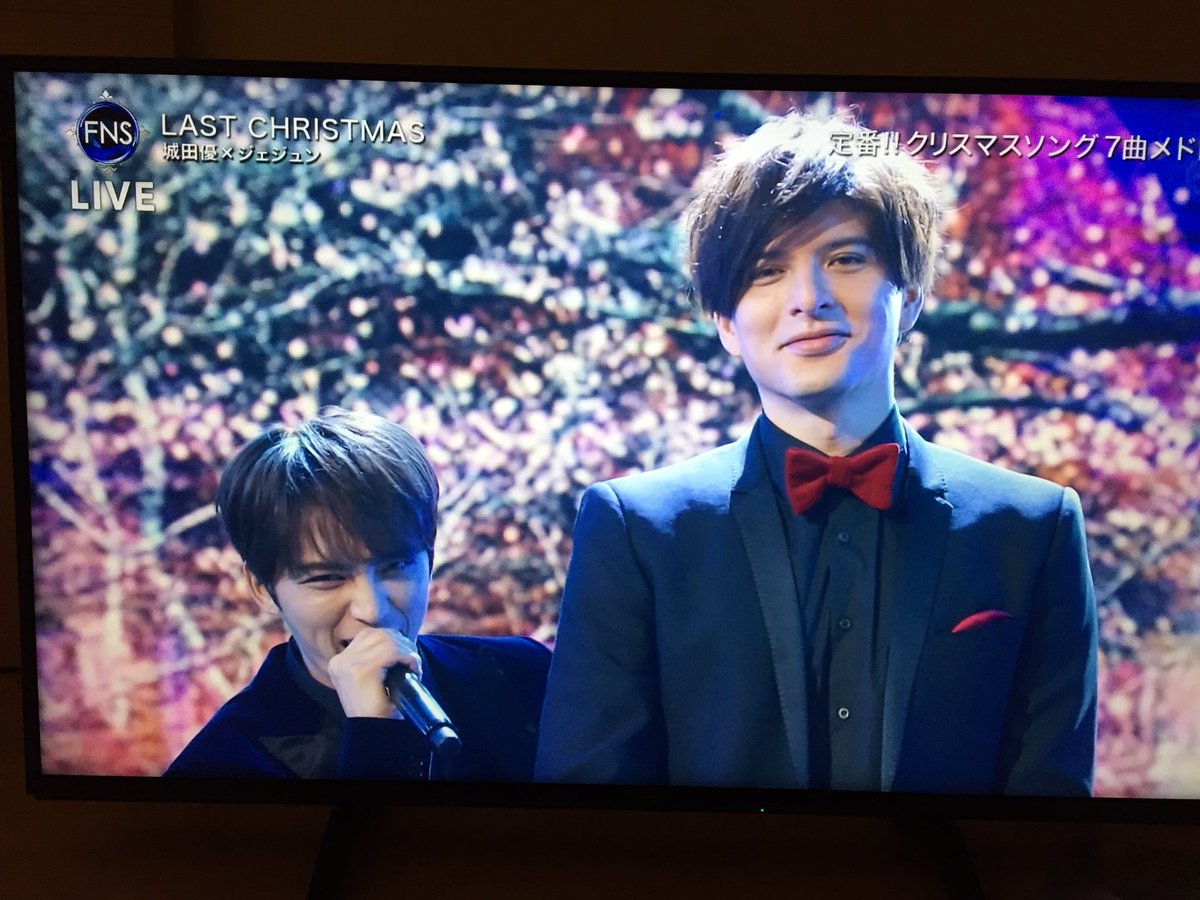 lovelove410's tweet image. 可愛いんですけどぉ〜
#FNSクリスマスメドレー
#FNS歌謡祭 
#ジェジュン