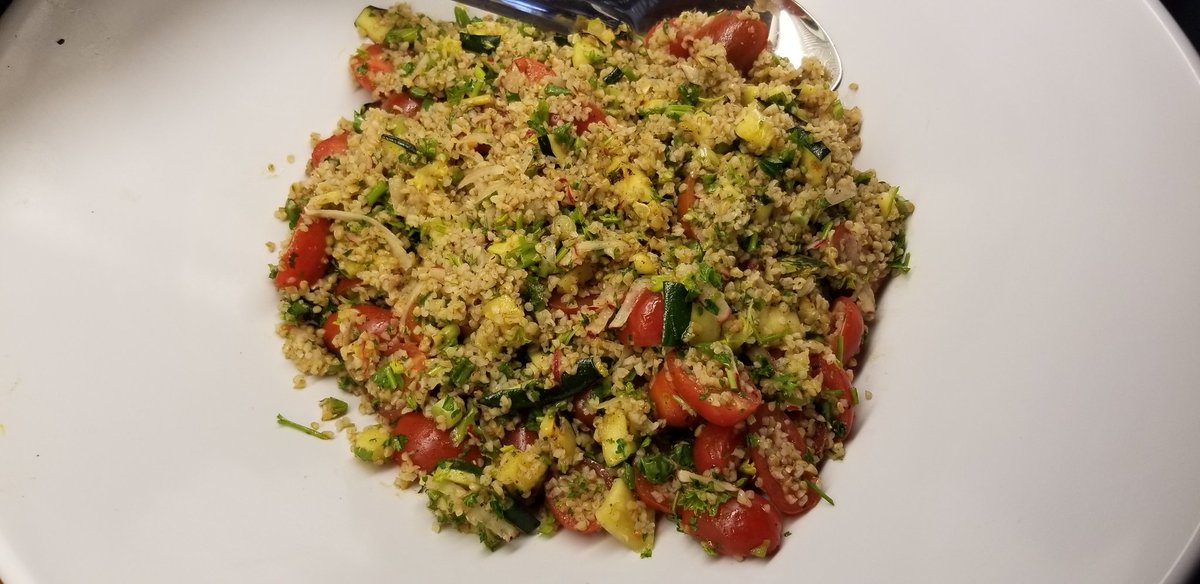 nosh_on_dupont's tweet image. Salad and a soup at Nosh -Small Batch Kitchen and Cafe?