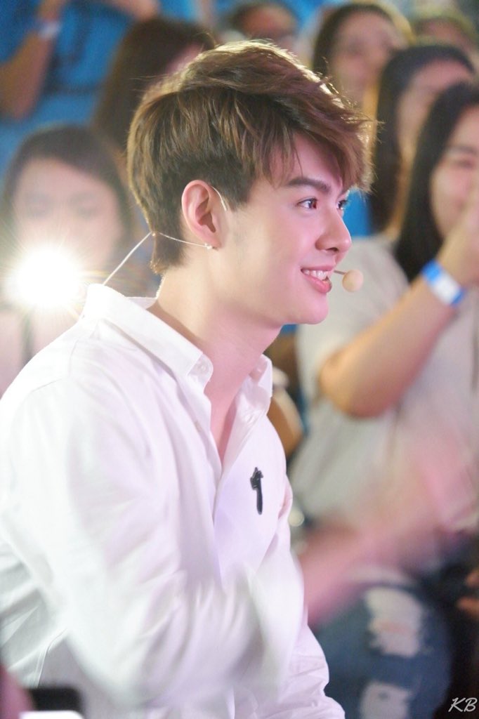 Saint_sup's tweet photo. ถ้าวันนี้ถูกต้องไม่ต้องกลัววันพรุ่งนี้ #Saint_sup cr.KB https://t.co/1YWRPAcICI