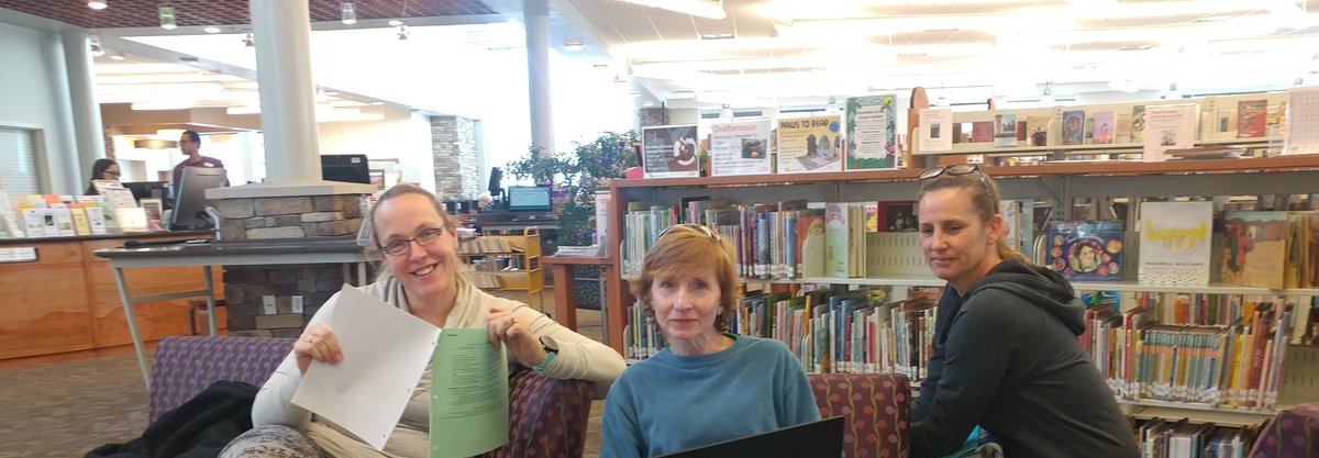 EZAVID's tweet image. What do teachers do on snow days? Random PLC of course!  We know you're ready for your next unit on the periodic table, so are we! #myscienceclass @henleyhornets @k12albemarle @lboyce2 @ackermak33