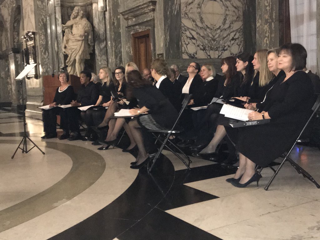 Thrilled to be among familiar faces at the Christmas Service of the Central Criminal Court - a very talented choir.