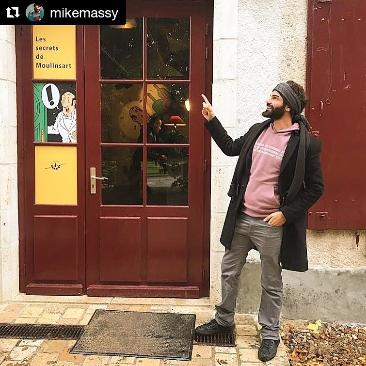 #Repost @mike_massy 💗
・・・
Les secrets de Moulinsart 👻 (pretending that I'm excited about TinTin)
___
#tintin #moulinsart #bd #bandedessinee #MikeMassy #tintin #chevreny #chevernycastle #tourism #france #chateaudelaloire #laloire #chateauxdelaloire
___
instagram.com/p/Bpq5DSXAyd3/…