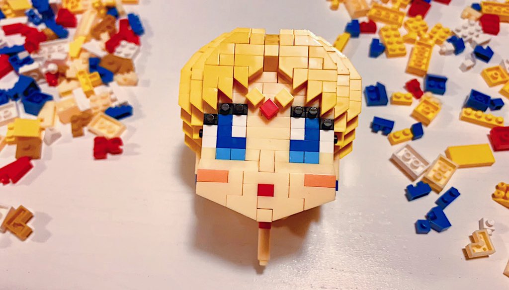 cpcristian's tweet photo. Poco a poco va tomando forma.. #SailorMoon #LOZ #iBlockFun https://t.co/TnzBVCLf39