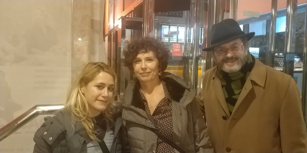 Elimdm's tweet image. #psocial @ortigosa En el preestreno de #Yuli con Icíar Bollain @YULIthefilm