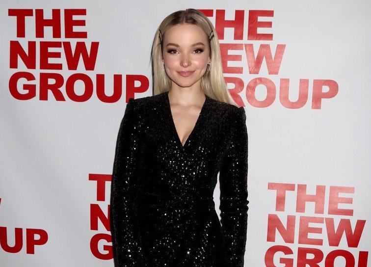 RADIO DISNEY (@radiodisney) on Twitter photo 12/12/2018 21:48:54 Congrats to @DoveCameron on #CluelessMusical opening last night in New York City! Congrats to @DoveCameron on #CluelessMusical opening last night in New York City!