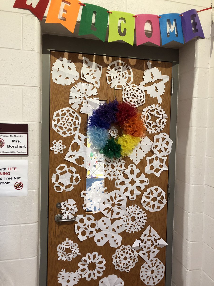 Be As Unique As A Snowflake! #SD113a #RVican #iteachart #artclass #holidaydoor #papersnowflakes #artsed #arted