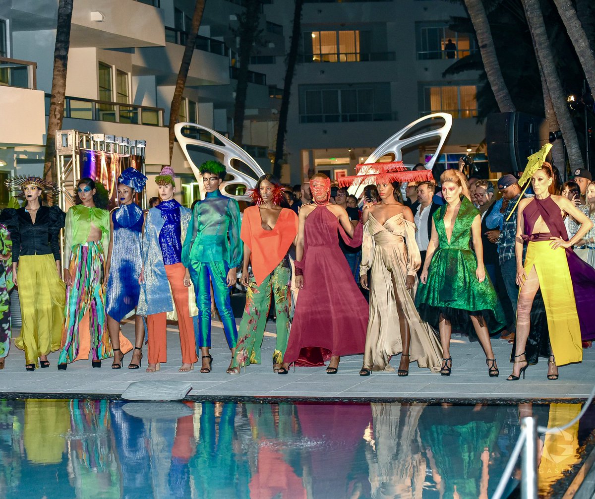 sagamorehotel's tweet photo. A celebration of Art, Fashion & Music in partnership with @MiamiFashionWk and New World Symphony. Our #SagamoreIsArt AFM event featured an interactive fashion experience by designer Alexis Carballosa. Music, lighting & production by Geo Events. 📸 Photos by Gasen https://t.co/QkVu2tAo1I