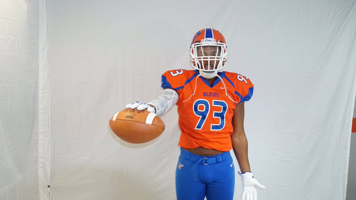 _kelann's tweet photo. Enjoyed my Official Visit to Louisiana College‼️@CoachCharlesLC #forever93 https://t.co/HVavQssFCw
