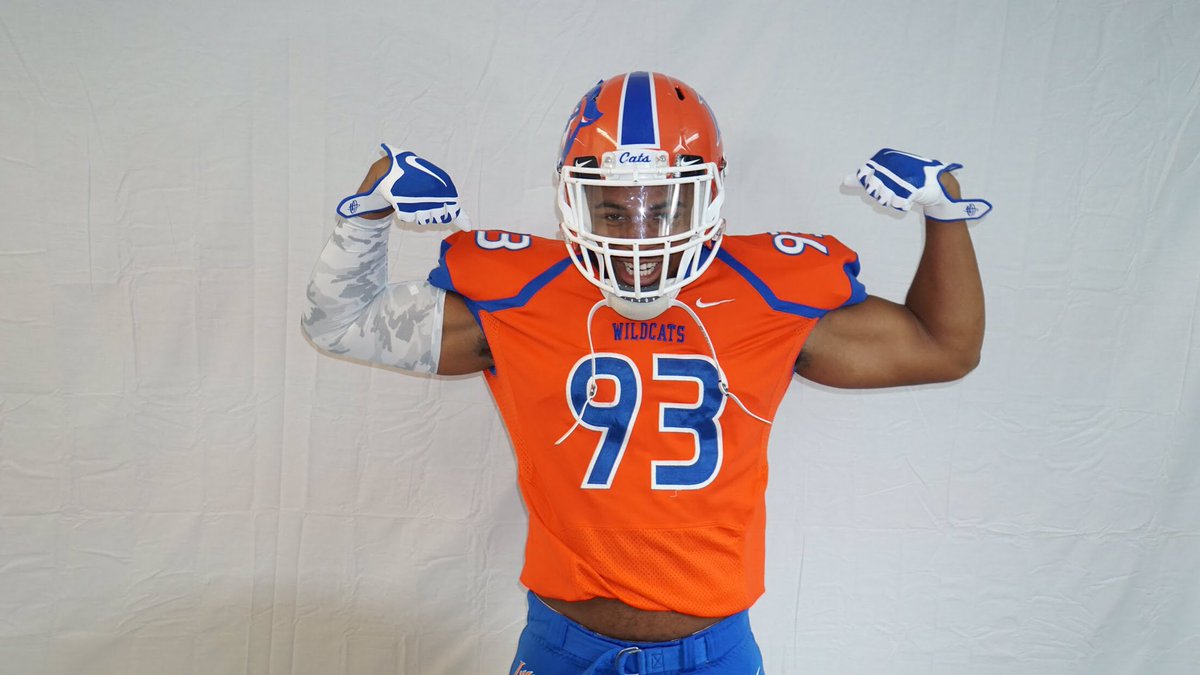 _kelann's tweet photo. Enjoyed my Official Visit to Louisiana College‼️@CoachCharlesLC #forever93 https://t.co/HVavQssFCw