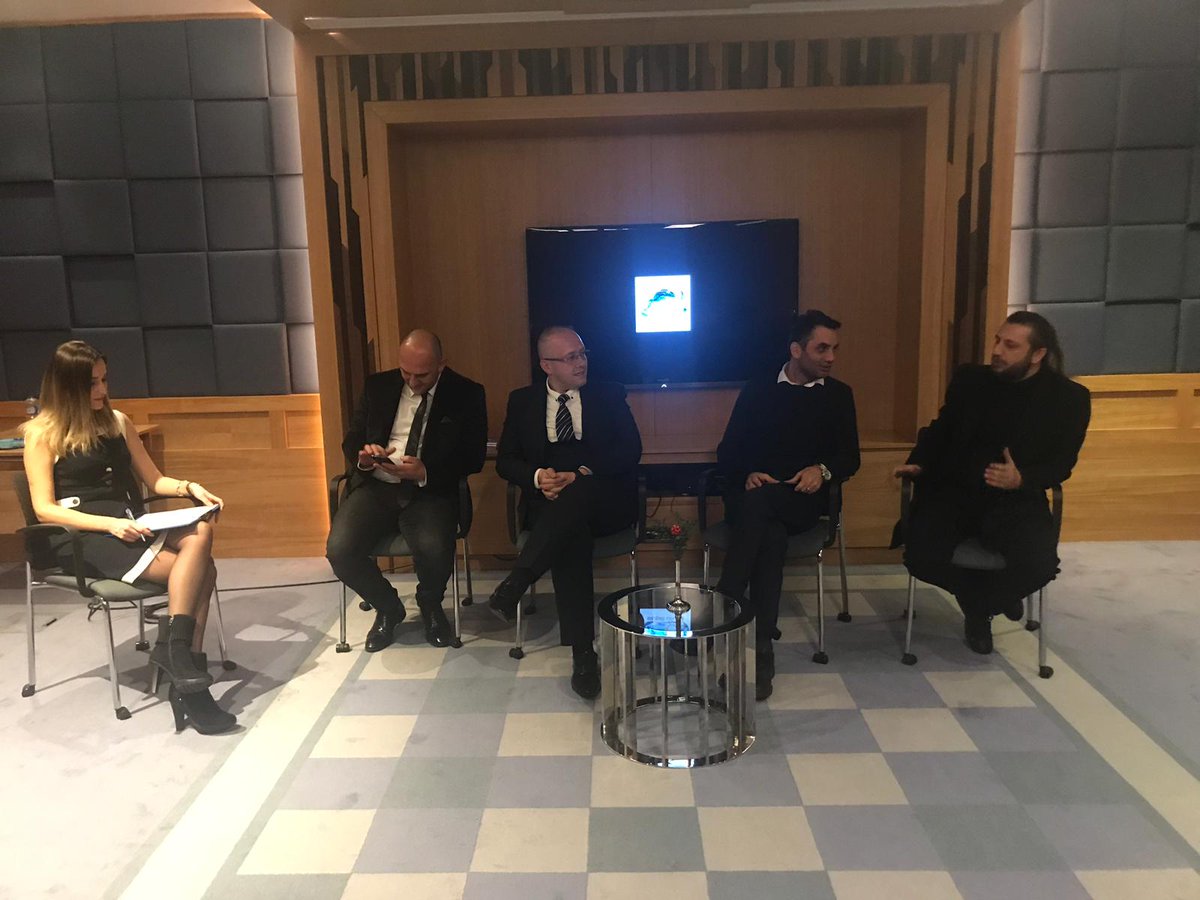 BilisimDernegiO's tweet photo. Bilişimciler ve BİLİŞİM GRUBU | “Gıda Sektöründe Teknolojik İnovasyon Farklılaşması “  Paneli Başlıyor.

Fisun DİLEK
Ulaş CANTEPE
Hakan YILMAZ
Sinan CEBEL
Serkan KURNAZ

@BilisimDernegiO @BilisimGrubu #Bilisimciler #BilisimGrubu #Gelecek50  #truzimdebilisim #gıdadabilisim https://t.co/E6PGdzseor
