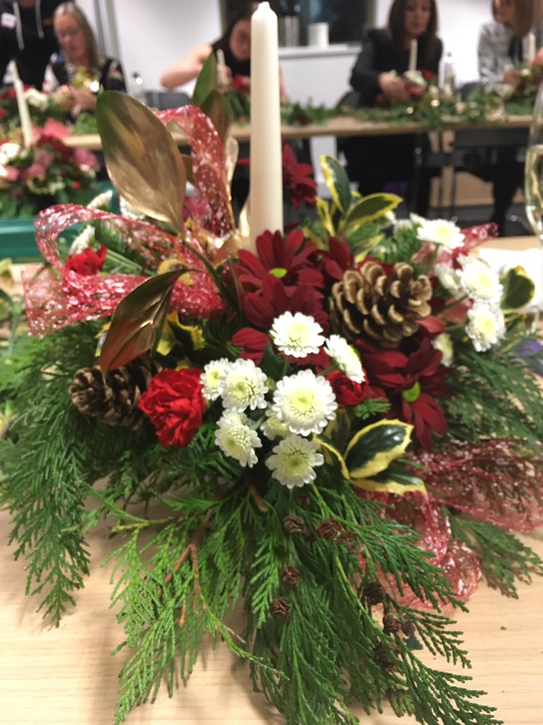 Alex Cooper On Twitter Lovely Evening Making Christmas Table