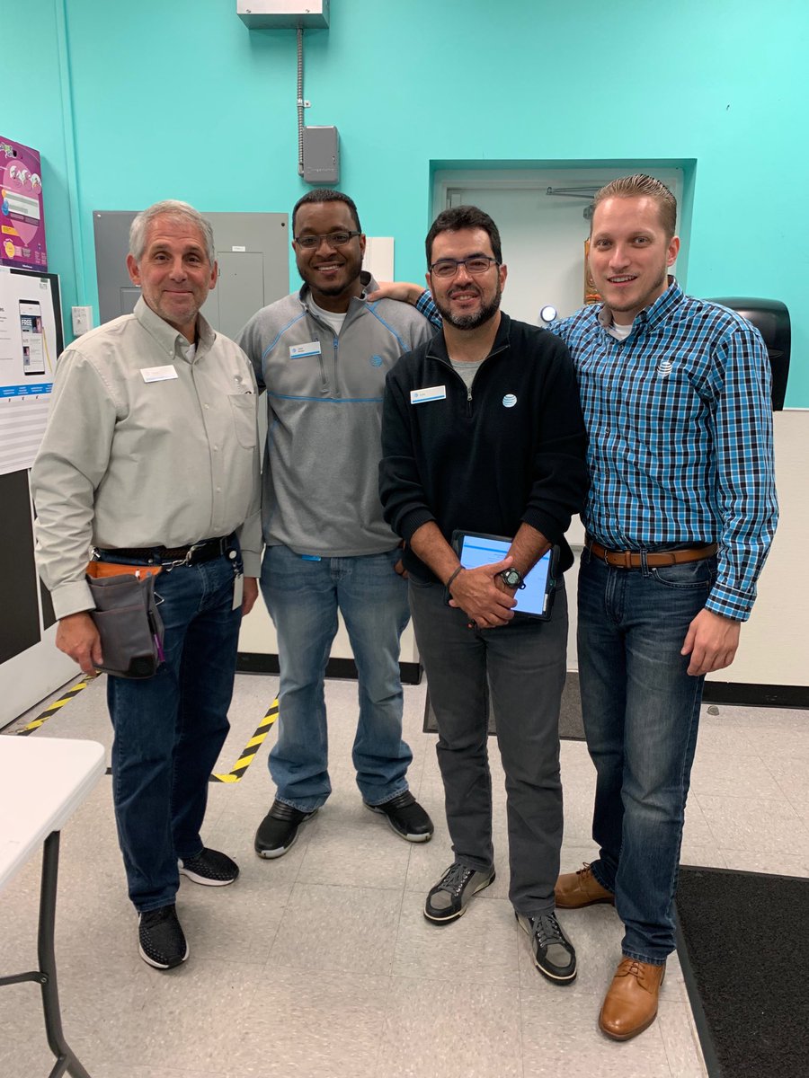 2 x 2pm Today at Naples Plaza David and Luis awesome job guys!!! Love my team you guys are amazing!!! ⁦<a href="/TonyTisone/">Tony Tisone</a>⁩ ⁦@CopelandJKyle⁩ ⁦<a href="/MilagrosMontout/">Milagros Montoute</a>⁩ ⁦<a href="/CristySwink/">Cristy Swink</a>⁩ #bestofthewest #OneFla #copelandclosers