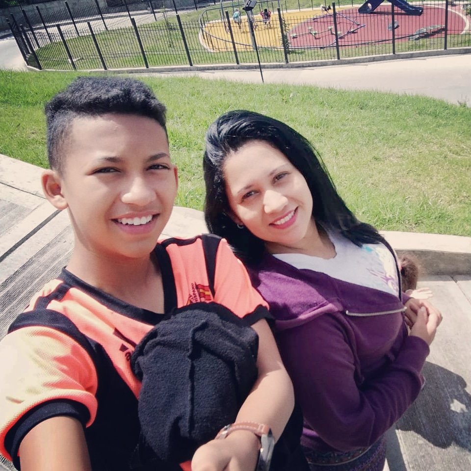 Monicadaliana's tweet photo. Momentos que en medio de todo son de mucha alegría https://t.co/JO2SVCMTM4