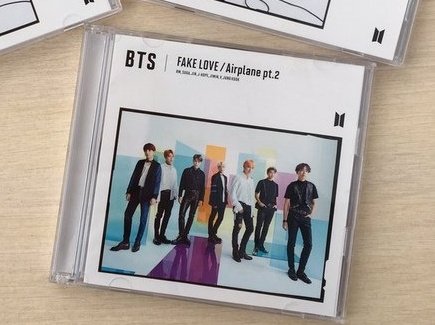 Hobi's love tweet media