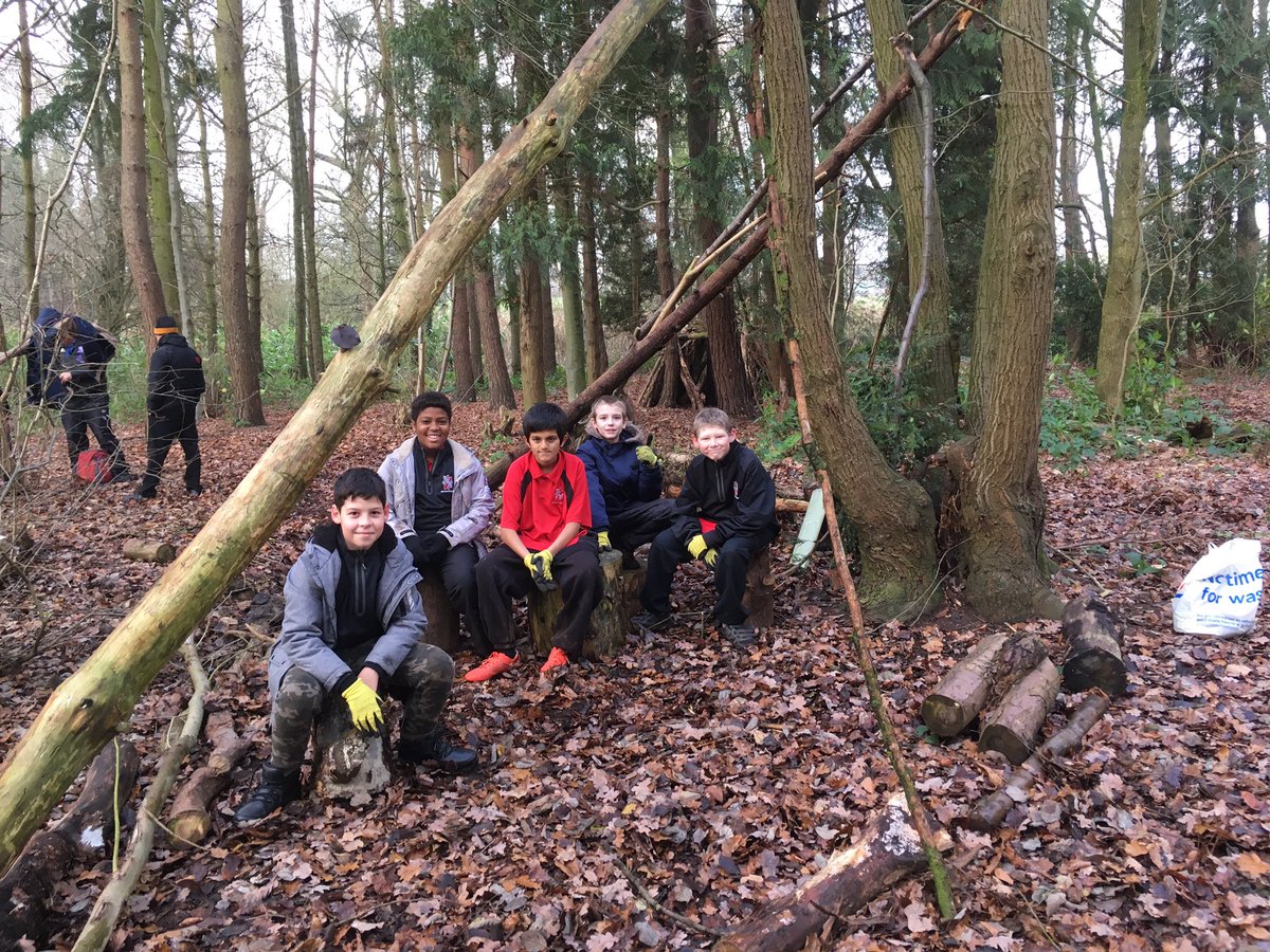 Moreton year 7 build their woodland classrooms at Pendeford Mill Nature Reserve#challenge#johnmuiraward
<a href="/MoretonForest/">Moreton Forest</a> 
<a href="/AldersleyHighSc/">AldersleyHighSchool</a> 
<a href="/MissCJRoss/">Miss Ross</a> 
<a href="/PendefordMill/">Pendeford Mill</a>