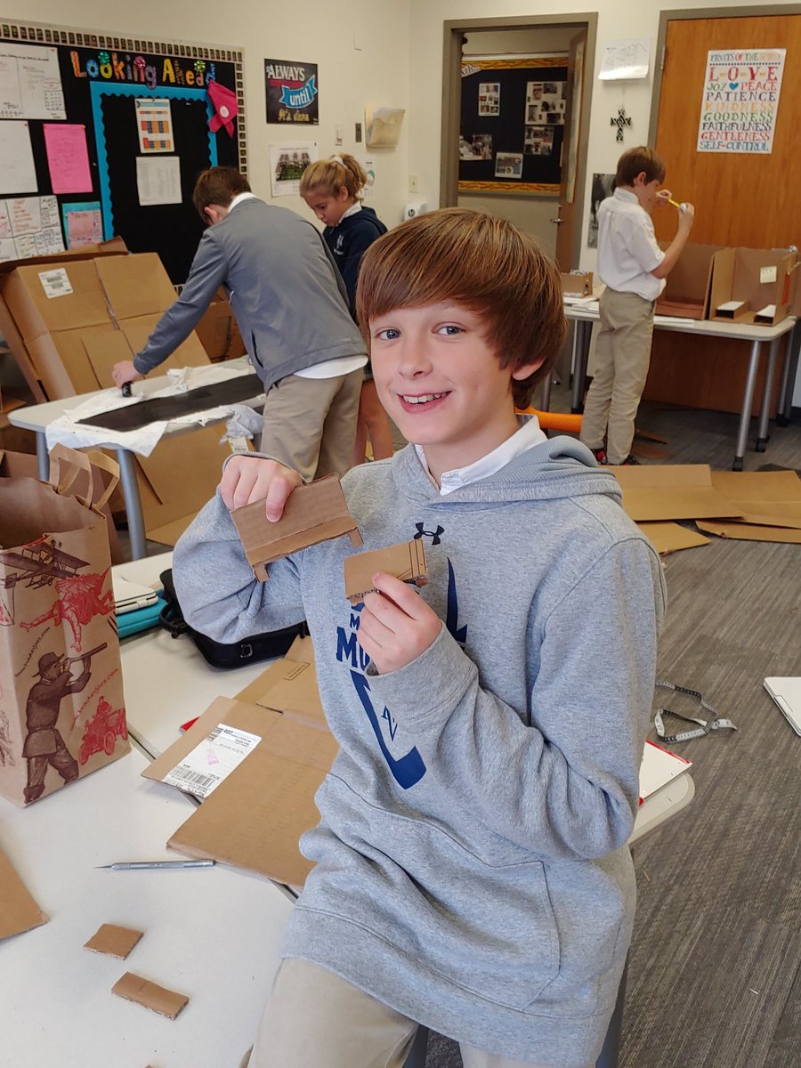 BraeaLux's tweet photo. The creativity is alive in Gr6 math! I am so impressed by their innovations for efficient tiny house models. I definitely have some engineers, architects, and interior designers in the making! #tinyhouses #mvmiddle #mvpschool @chrisandres003 https://t.co/LCtmGjA7Sn