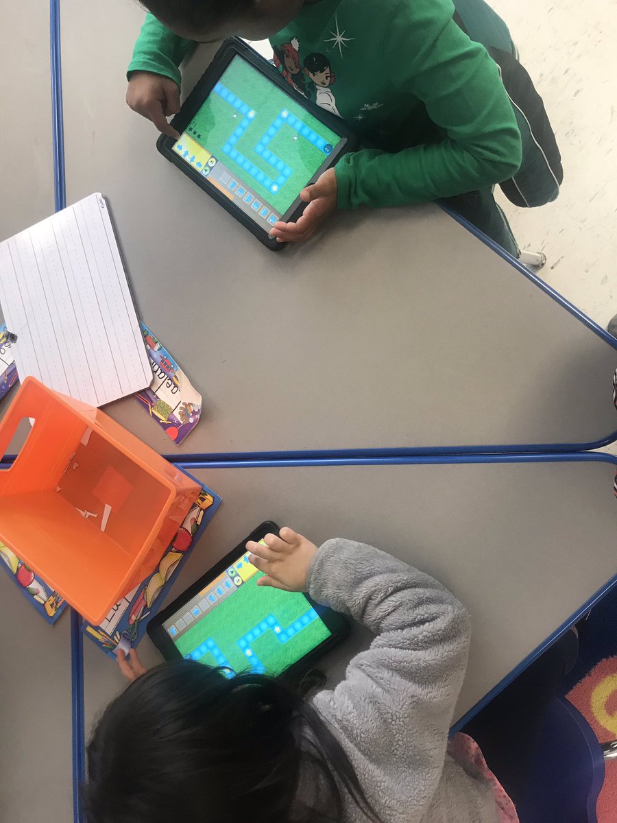 StephMBass's tweet image. #Beyondthehourofcode with kinderkids @WesthavenElem! @kodable @PortsVASchools
