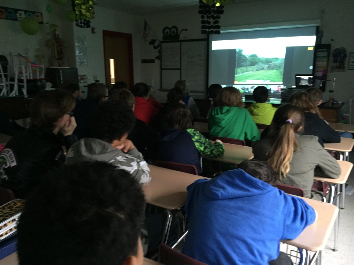 JLo22574's tweet photo. Thanks to @NatGeoEducation #ExploreClassroom for an #Nspired @GoogleHangouts with Conservation Biologist Vincent van der Merwe -
We made connections with Quebec and India all while learning about CHEETAHS @BMSBlazers #NPossible #OpeningDoors https://t.co/ZxcznqNpEq