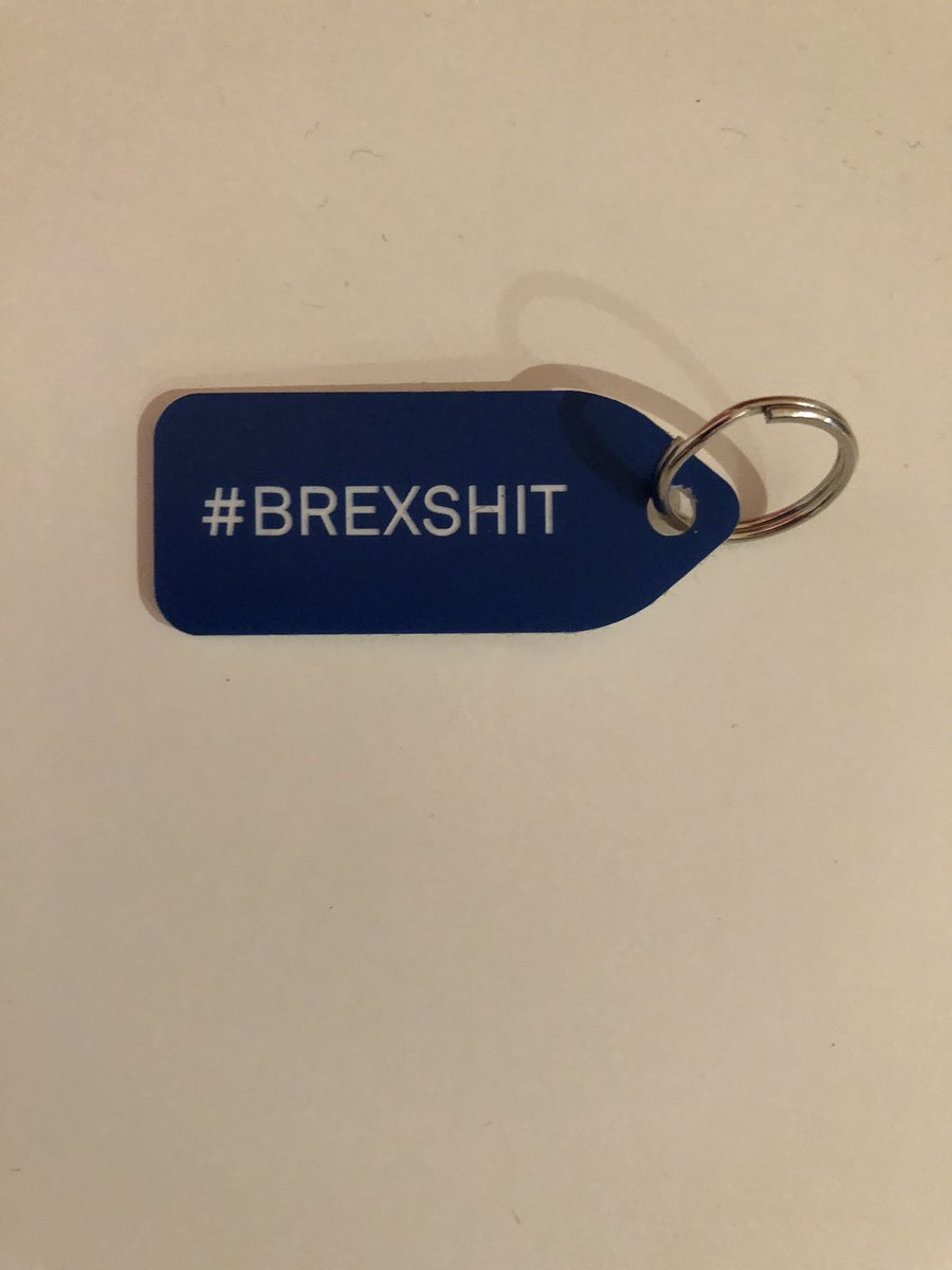 GrowleesDogTags's tweet image. New #Growlees in stock #BREXSHIT #growlees #brexit #remain #TheresaMay #dogsagainstbrexit #wooferendum