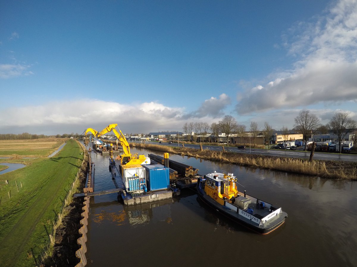 Ger2014G's tweet photo. Werkzaamheden op Traject 19 langs het kanaal Omval - Kolhorn, #WaakSaam #Kovanoh @biggrondwater met @mzgwwservice @JohanKaptein @JesperG99 💪💪💪 https://t.co/ZxTKkCgkR5