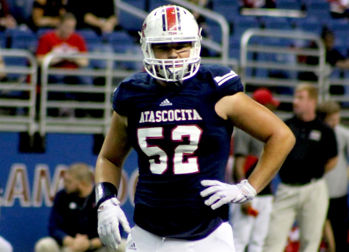 Former Eagle Sam Cosmi named to <a href="/USATODAY/">USA TODAY</a> Freshman All American Team. Keep working <a href="/SamCosmi/">SamuelCosmi</a> 

usatoday.com/story/sports/n…