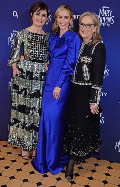 cmerylstreep's tweet image. Elenco feminino.  
Lindas . #MaryPoppinsReturns 
#marypoppins 
#MereNaamTu 
#EmilyBlunt