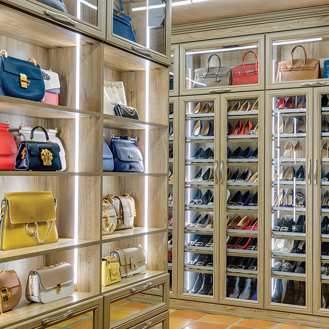 California Closets on X: #12daysoforder Day 3: A boutique-like master  closet equipped with glass doors to protect precious cargo 👝 👠 while  inlaid strip lights cast a subtle spotlight.  / X