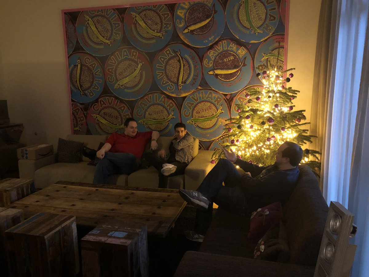 aaron_licht's tweet photo. @technikpr team workshop done. Thank you everyone for the great day! 2019 here we come. #technikPR #PublicRelations #workshop #teambuilding #agencylife #Hamburg https://t.co/M3TL1EpkTU