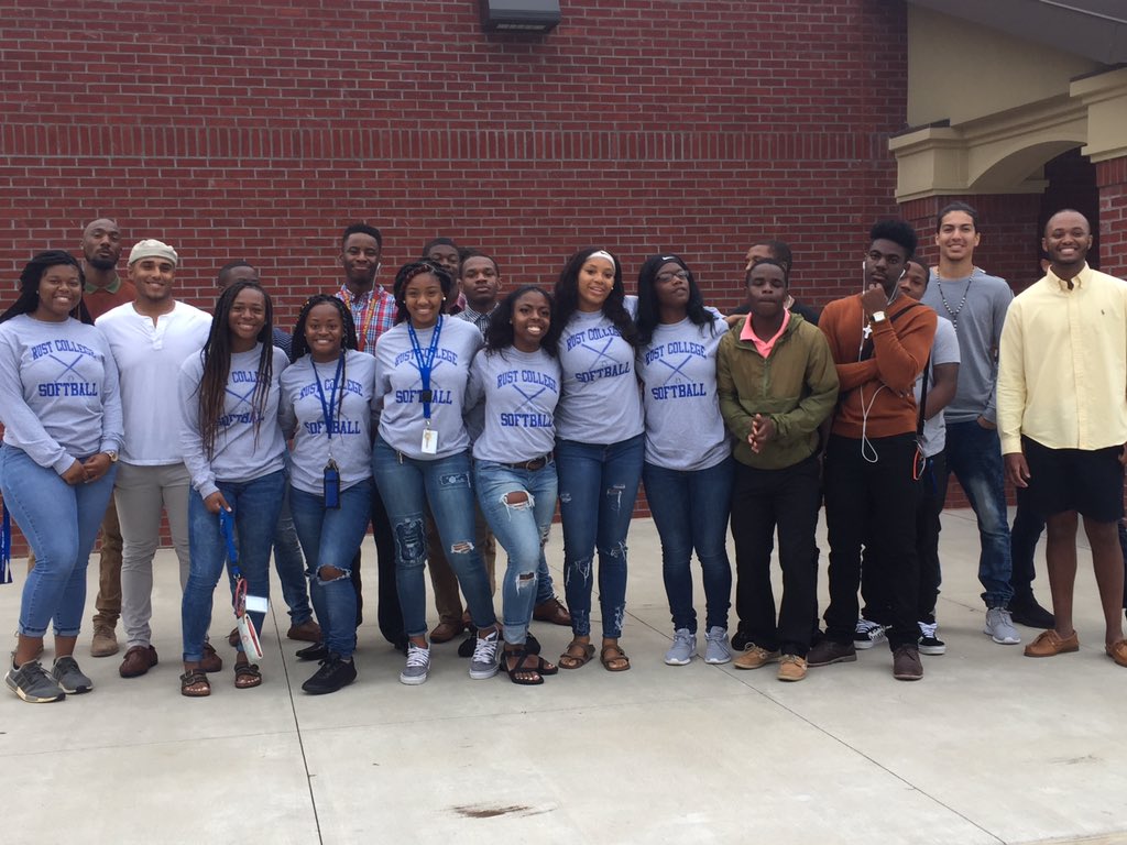 HBCU Athletic Conference (@hbcuac) on Twitter photo 📸: GCAC Champions of Character at <a href="/CollegeRust/">Rust Athletics</a>.
The Rust College baseball and softball teams participated in a community service projects with the Holly Springs School district, greeting kids off the bus on their first day of school. #CharacterCounts #NAIACoC 📸: GCAC Champions of Character at <a href="/CollegeRust/">Rust Athletics</a>.
The Rust College baseball and softball teams participated in a community service projects with the Holly Springs School district, greeting kids off the bus on their first day of school. #CharacterCounts #NAIACoC