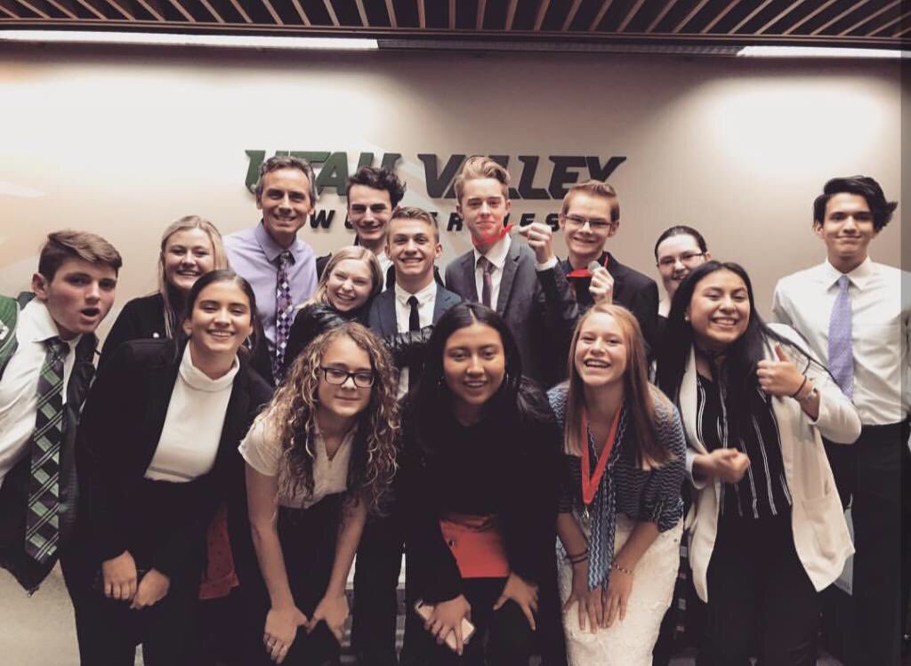 UT_DECA's tweet photo. Provo DECA killed it at region last week! Keep up the good work! We can't wait to see ya'll at state! 🔷 #READYFORIT #UTAHDECA https://t.co/4bPoOAsEIS