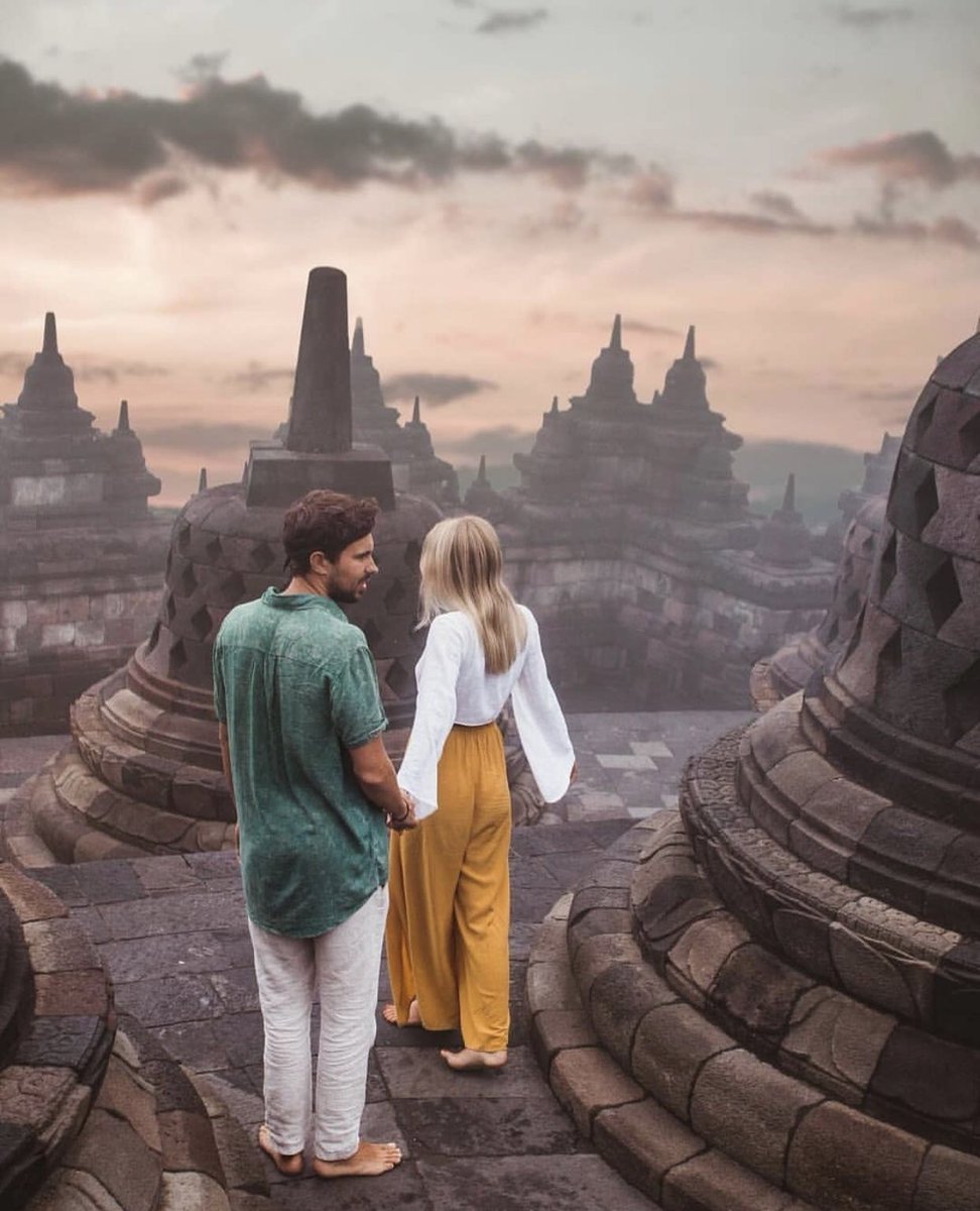 dmASIA_travel's tweet image. Did you know? Java, with its 141 million inhabitants, is the most populated island of the world!
Credits: @wanderlustusblog
.
#everythingextraordinary #dmasiatravel #visitjava #java #yogyakarta #borobudur