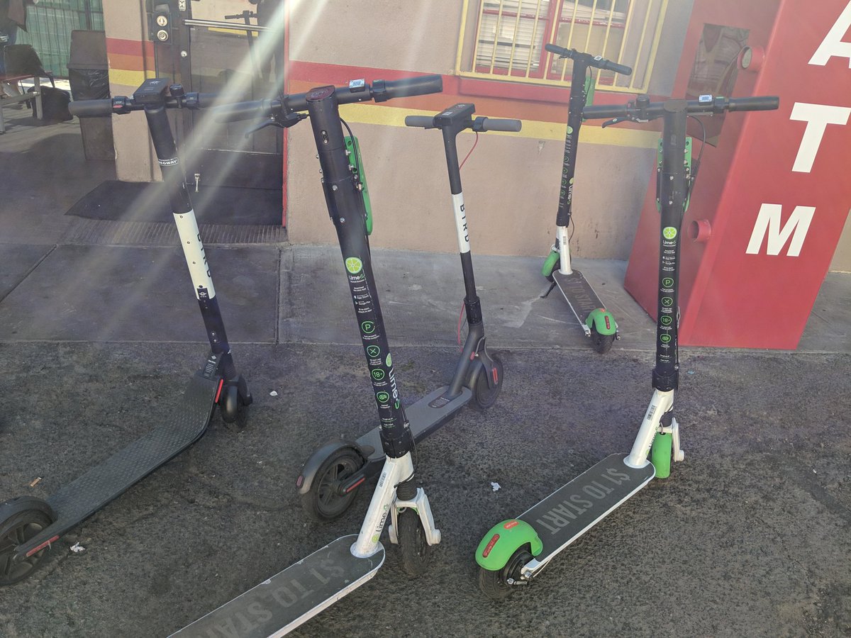 heatsynclabs's tweet image. The @CoffeeAndCodeAZ Scooter Gang has arrived at Mickey&apos;s Sonoran Dogs.  #skudrGang