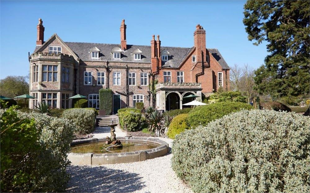 Boasting 10 acres of beautiful private grounds, Rothley Court - our 16th century manor house - is the perfect #venue for your #wedding! 😍

View it in all its glory, #MidlandsHour ➡️ bit.ly/2PqLKlD