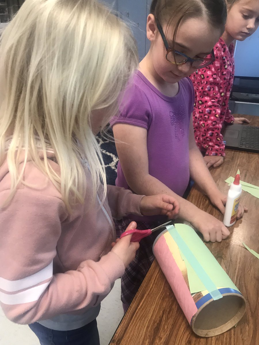 MissJenMorse's tweet photo. Designing cultural musical instruments, critiquing peer creations, relating creations to real world instruments, using new instruments.  #FSHEDOK1 #FSHEDOK2 #FSHEDOK3 #FSHDOK4 https://t.co/WyFquiMuwo