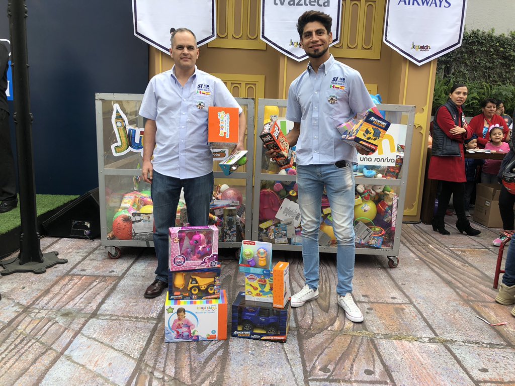 JuguetonAzteca's tweet photo. @sivending ya está apoyando al #JuguetónAzteca y te invita a que participes como ellos, en esta gran campaña. https://t.co/cMmUleMCzf