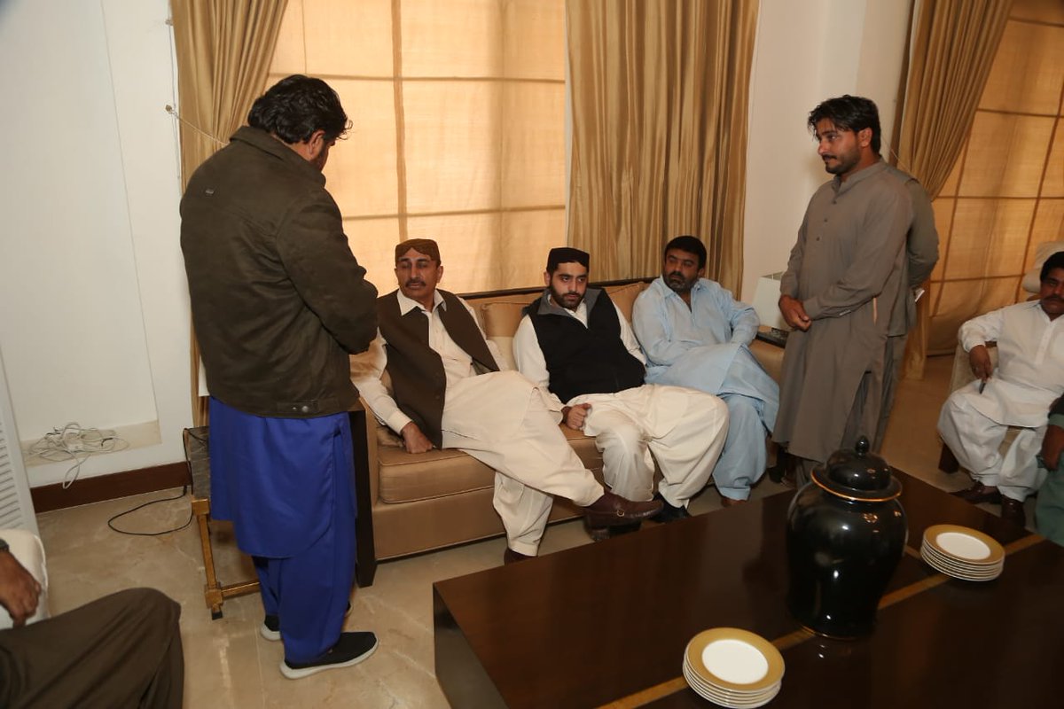 QurbanALaghari's tweet image. President PYO Hyderabad Rural  @Kaleri_ZaminPPP met with Minister Agriculture supply  #IsmailRahu  #RawalhouseRahoki regarding Upcoming Program of Co Chairmen PPP @AAliZardari.
@JavedNLaghari 
@BakhtawarBZ 
@BBhuttoZardari 
@AseefaBZ