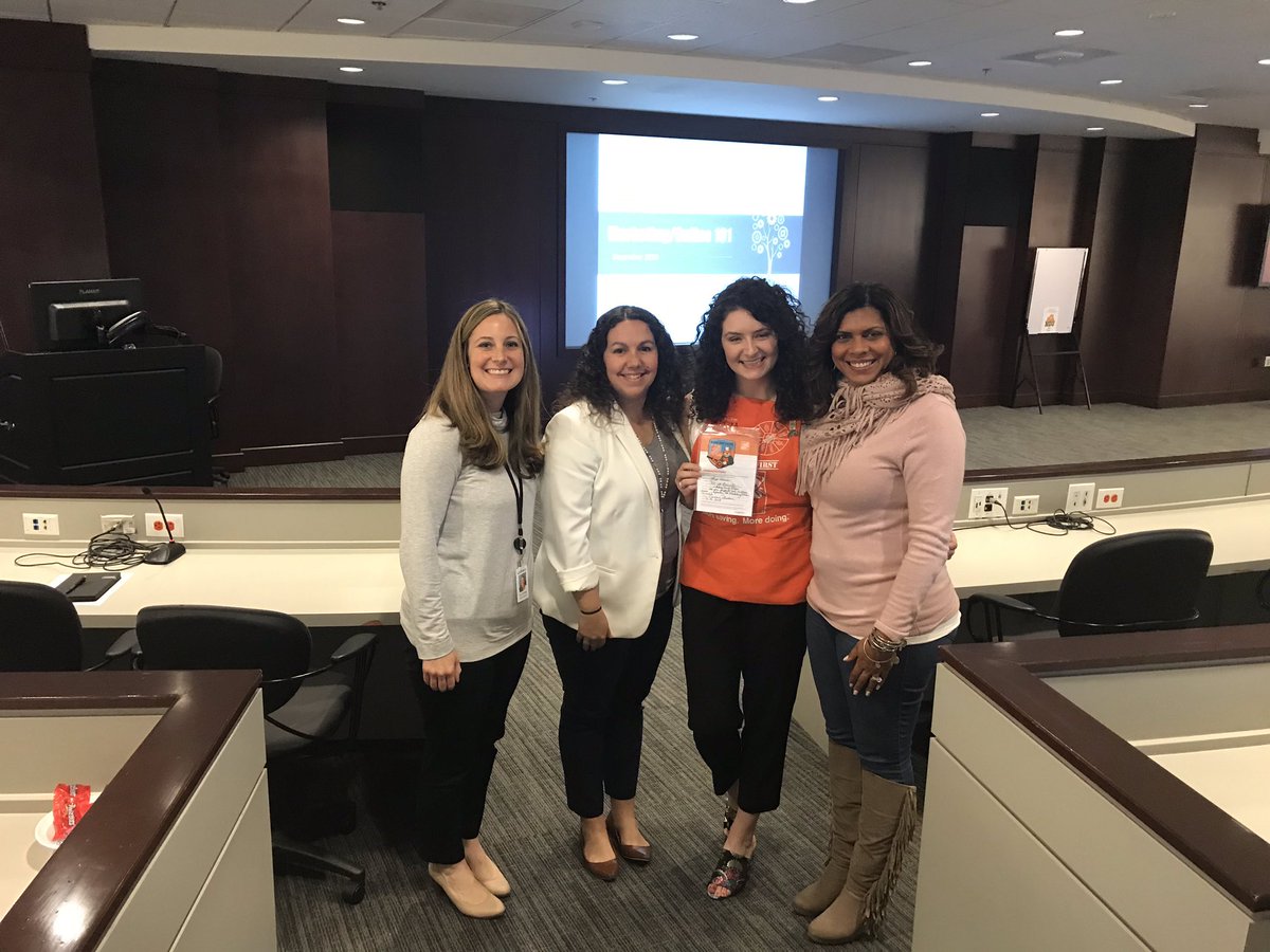 Congratulations to Liza on facilitating Marketing / Online 101 to all our new team members. You ROCK!!  <a href="/JBHomeDepot/">Jessica</a> <a href="/Kevinhof/">Kevin Hofmann</a> <a href="/funnysunnyLA/">Liza</a> <a href="/PhoenixHardin/">Phoenix Hardin</a>  <a href="/susanjsoto1/">Susan J. Soto</a>