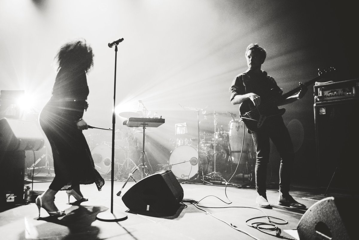 midnightcapt's tweet image. 33rd concert of 2018 was 06/12/2018 @Wilde_Westen by @arsenal_oyebo dancing all worries away... thank you for the smile you drew on my face
pics by kaylacombe.com