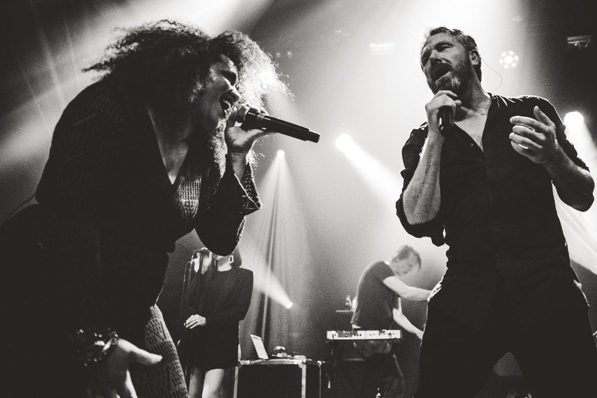 midnightcapt's tweet image. 33rd concert of 2018 was 06/12/2018 @Wilde_Westen by @arsenal_oyebo dancing all worries away... thank you for the smile you drew on my face
pics by kaylacombe.com