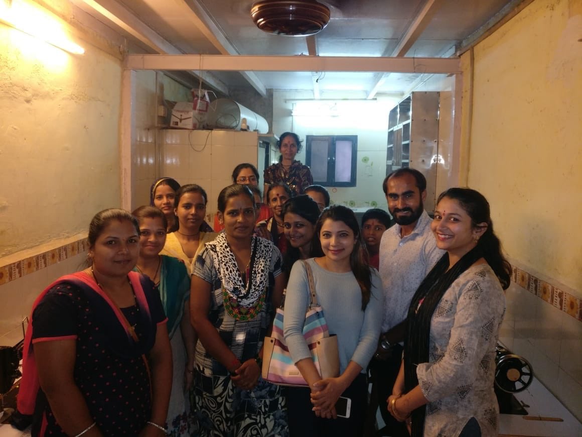 aawaaj's tweet image. Inaugurated 2nd Center at Kandivali community for women to access and obtain the skill that not only generate livelihood but also to create an identity in the family
.
#LivelihoodProject
#supportsmallbusiness
#womenempowerment #change #positivethinking #voiceofwomen
#Recycle
