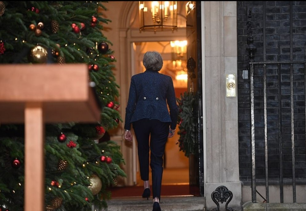 sallyann16's tweet photo. Love her policies, or loathe them, one cannot deny the dogged determination of this woman. Her fortitude is an inspiration to us all and it's a joy to see her winning tonight's vote and sticking two fingers up at those in her party constantly baying for blood #confidencevote https://t.co/YPWI4G61zk