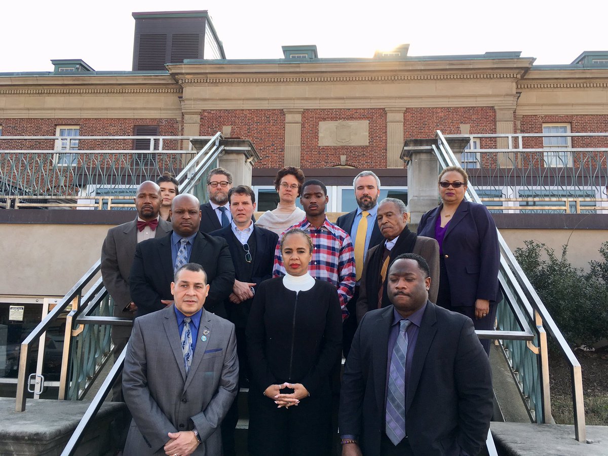 UMD_CRI's tweet photo. Today the Critical Race Initiative stood in solidarity with the Hispanic&amp; United Black Police Officers Associations. With the support of the Washington Lawyers’ Committee, ACLU, &amp; NAACP, they have filed a lawsuit against the PG County Police Department for racial discrimination. https://t.co/1JZeW18B2e