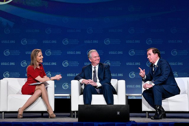 SchrayerAssoc's tweet photo. S&amp;A is always proud to work w/@USGLC on their annual #USGLCtribute dinner – this year was a special opportunity to recognize those serving on the front lines of America’s diplomacy and development work #AmericaLeads https://t.co/i70SYY9sDs