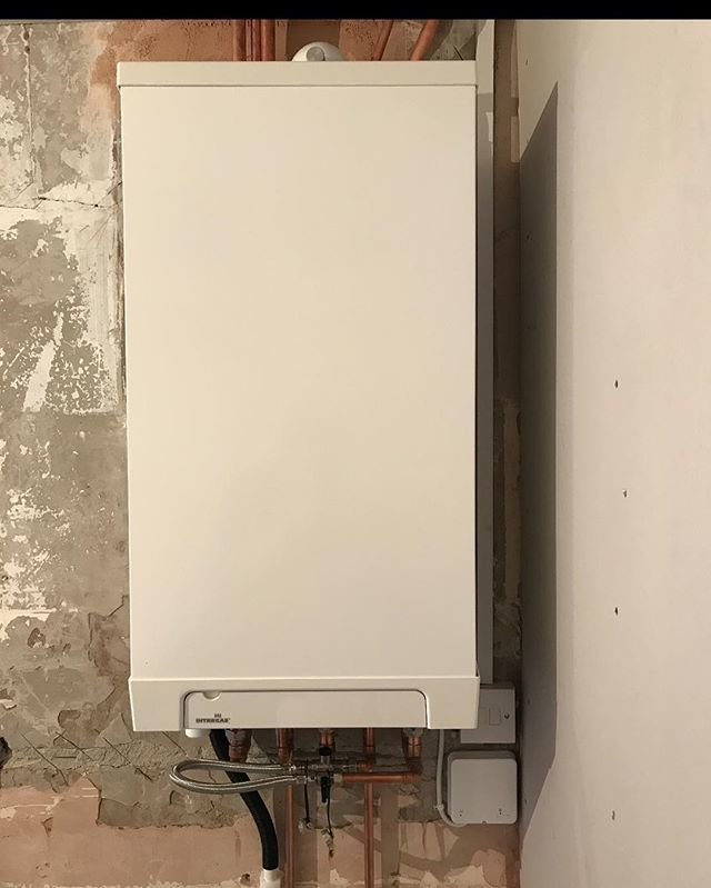 NickHughes247's tweet photo. Combi for combi swap ,intergas rapid  #honeywell @honeywell_home #plumber  #plumbing #heating #plumberslife #gasfitter #gasman #bathroom #bathroomfitter #heatingengineer #combiboiler #chorleyplumber #standishplumber #standish #chorley #wigan #coppull #appleybridge #wrighting… https://t.co/kL8KGdVATA