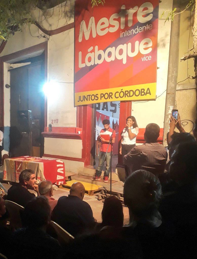 Emotivo Acto de Asunción de Autoridades de Comite de Circuito Secc 8va. Felicitaciones amigos correligionarios!!!
#NosVeránVolver #La7maPresente